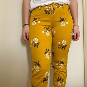 Floral ankle pants